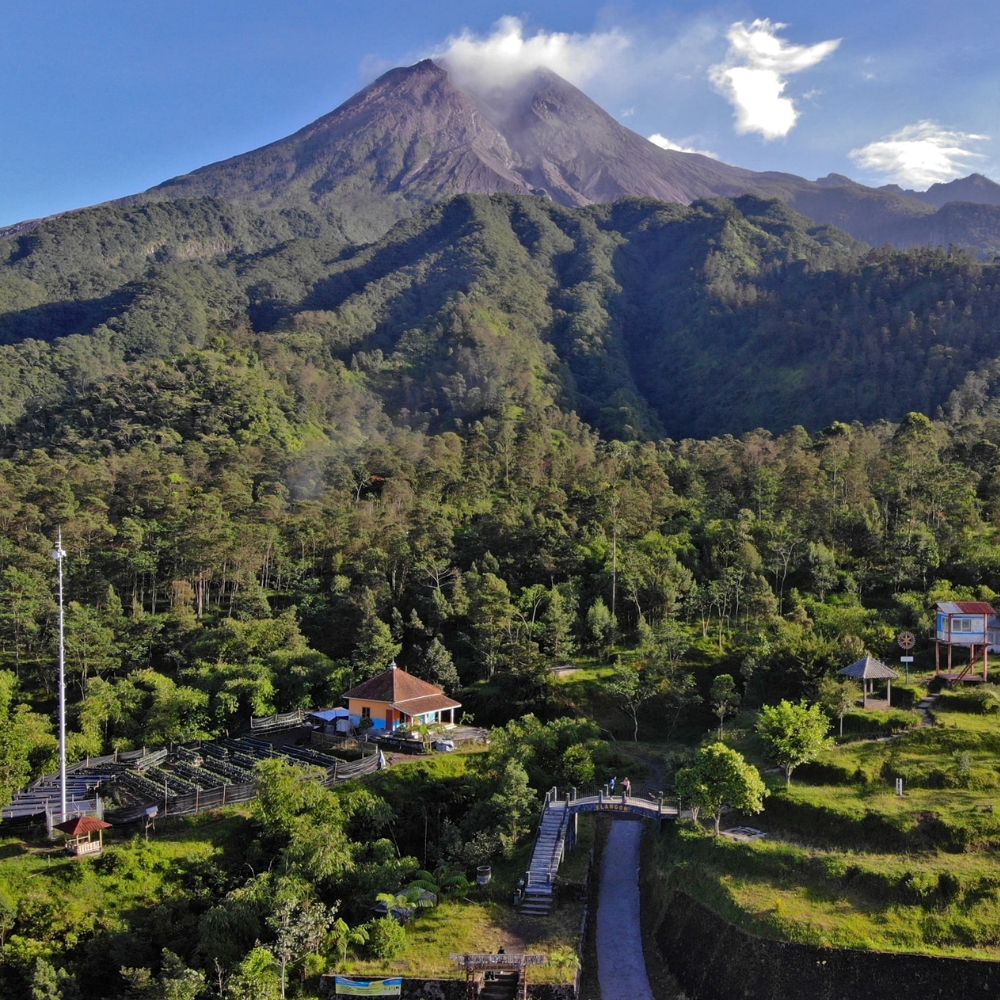 Sunrise dari Bukit Klangon